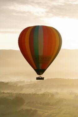 Go Wild Ballooning flying in the Yarra Valley