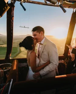 Getting married on a hot air balloon exlusive flight