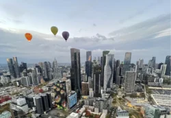 Hot air balloons over the city of Melbourne